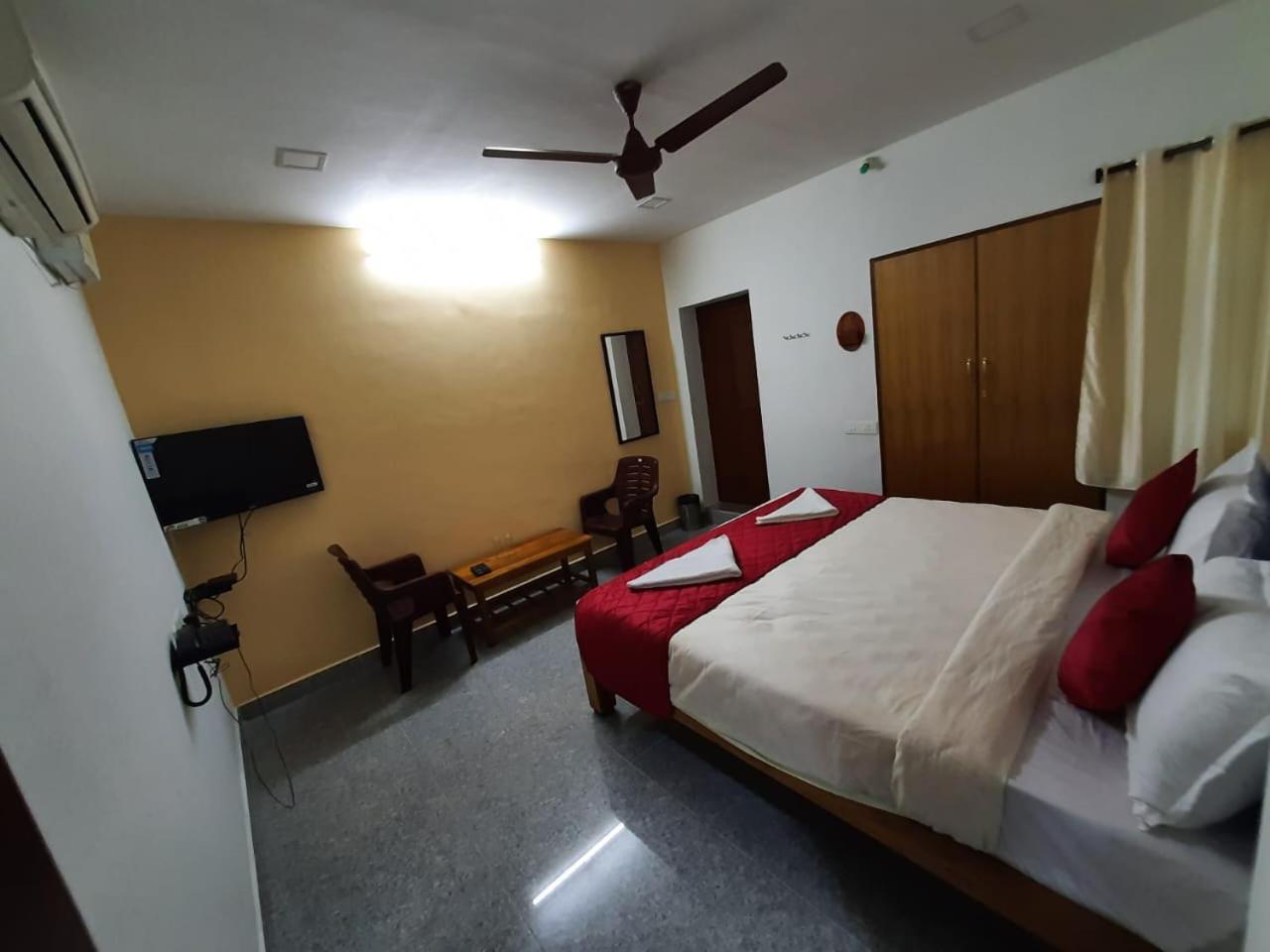 French Park Inn Pondicherry Exterior photo